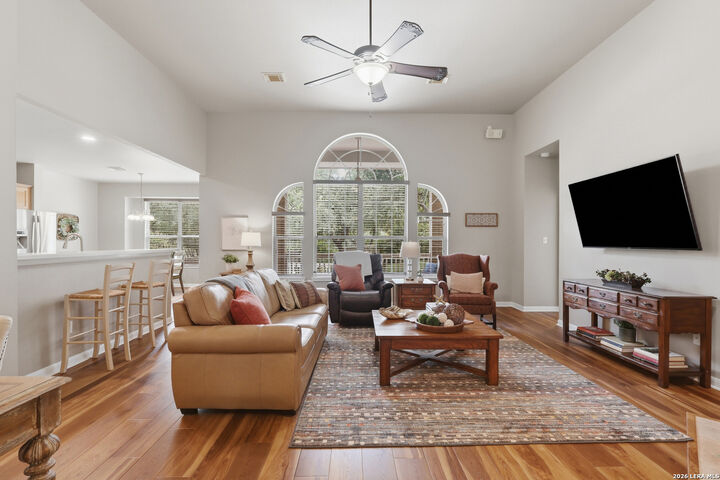 Property Photo:  1103 Crystal Spg  TX 78258 