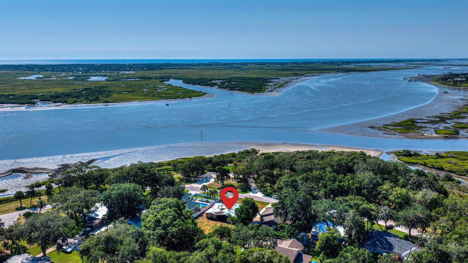 Property Photo:  3510 Shore Dr  FL 32086 