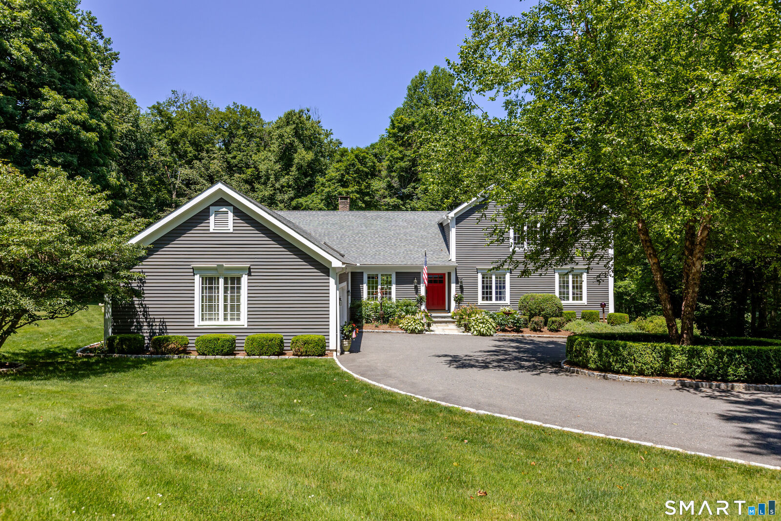 Property Photo: 12 Lyndenwood Drive CT 06804