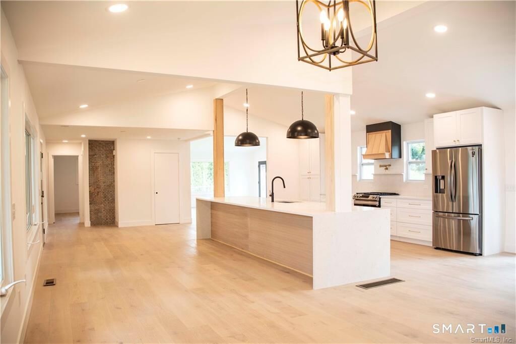 Property Photo:  11 Fairmount Drive  CT 06811 