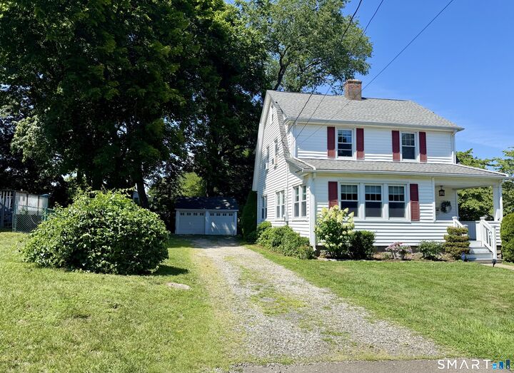 Property Photo:  8 Anson Street  CT 06614 
