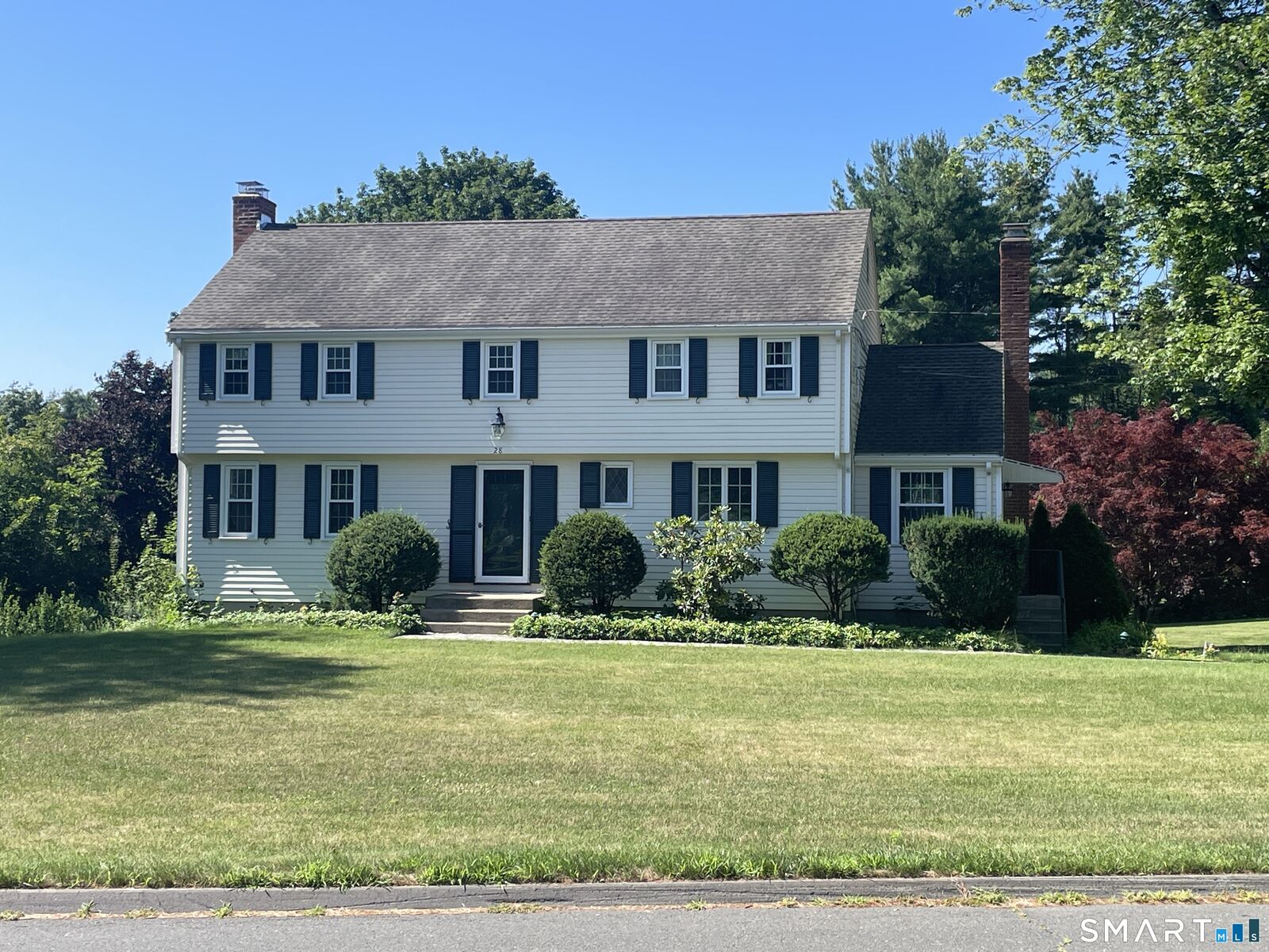 Property Photo:  28 Crestwood Road  CT 06070 