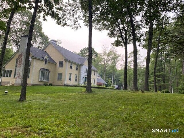 Property Photo: 45 Longview Road CT 06001