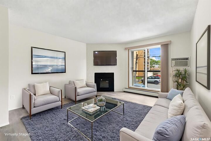 Property Photo: 536 4th Avenue N 206 SK S7K 2M7
