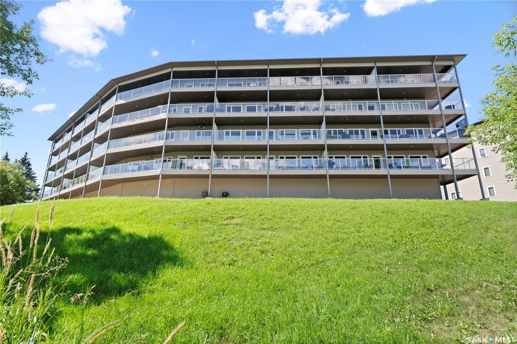 Property Photo: 1602 1st Street E 103 SK S6V 1G7