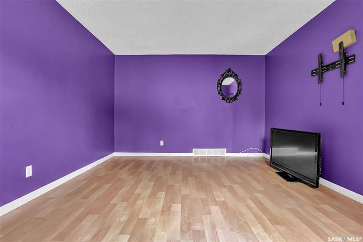 Property Photo:  618 Sweeney Street  SK S4T 6H4 