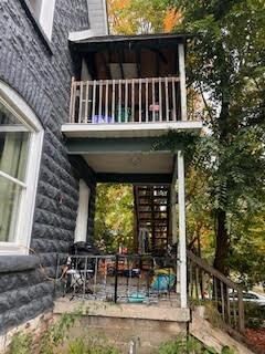 Property Photo:  174 Borland Street E 4  ON L3V 2C3 