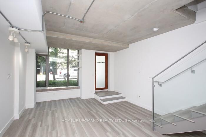 Property Photo: 55 Stewart Street 104 ON M5V 2V1