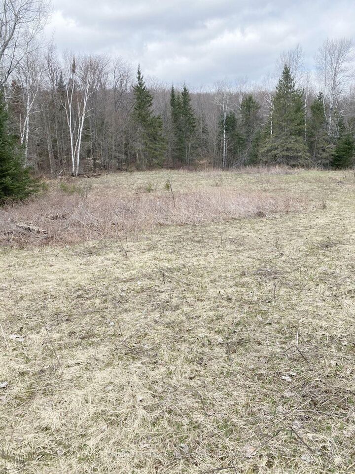 Property Photo:  2057 Madawaska Road  ON K0L 2S0 