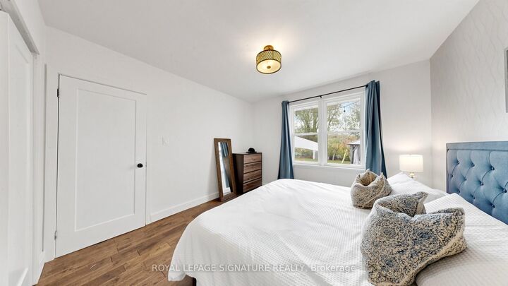 Property Photo:  33 Neapolitan Drive  ON M1P 4B2 