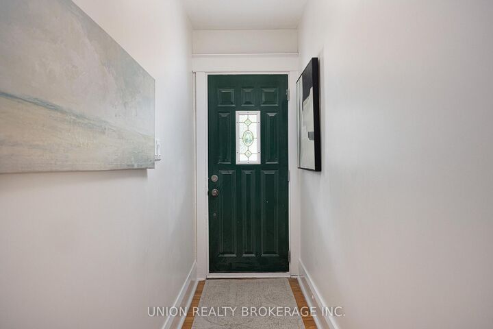 Property Photo:  12 Durant Avenue  ON M4J 4V9 