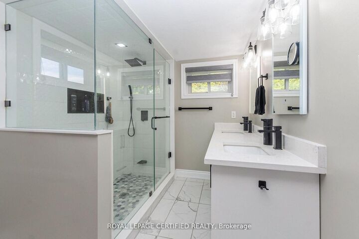 Property Photo: 5058 3 Line ON L7J 2L8