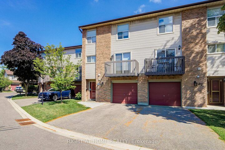 Property Photo:  6100 Montevideo Road 48  ON L5N 2N8 