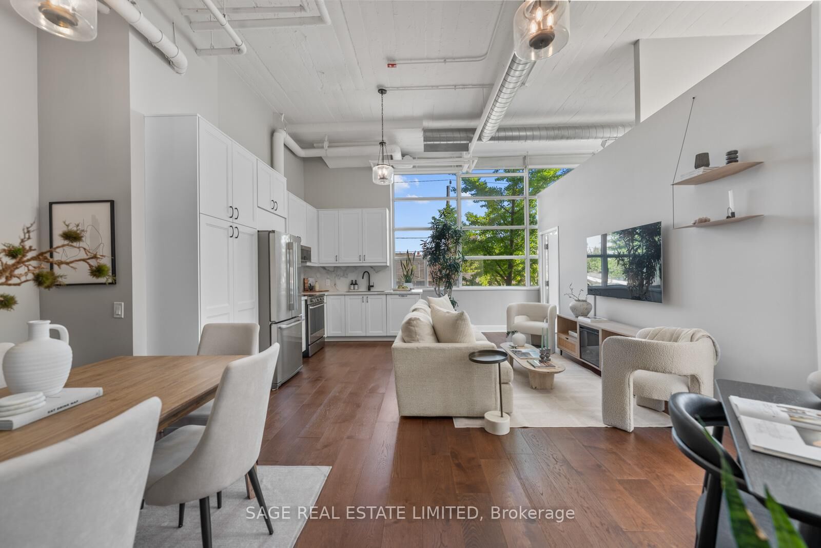 Property Photo: 1001 Roselawn Avenue 123 ON M6B 4M4