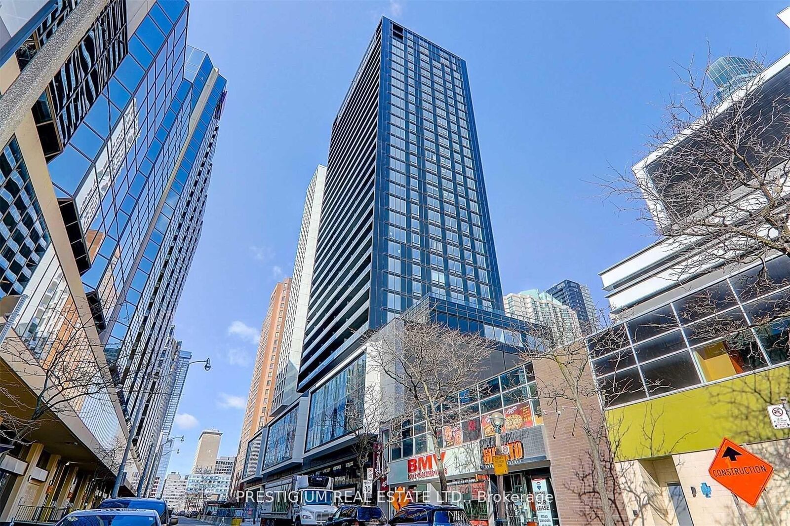 Property Photo:  20 Edward Street 804  ON M5G 0C5 