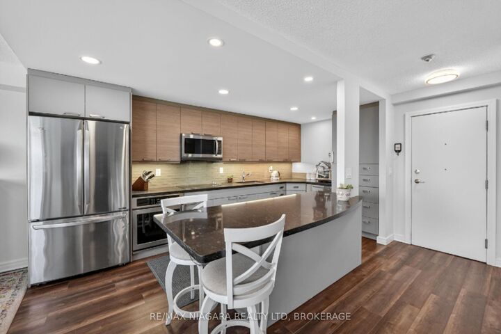 Property Photo: 81 Scott Street 711 ON L2N 7L5