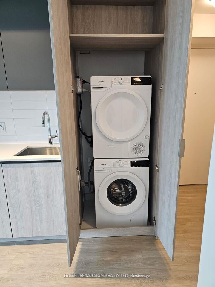 8 Widmer Street 3501 — photo 1