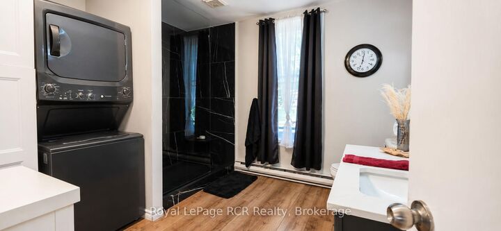 Property Photo: 526 Alice Street ON N0G 2W0