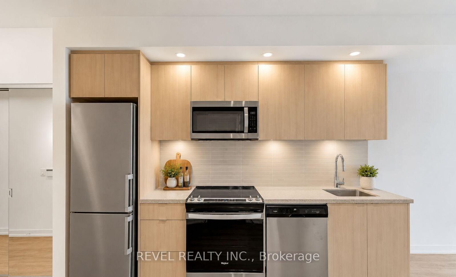Property Photo: 8868 Yonge Street 316E ON L4C 0T4