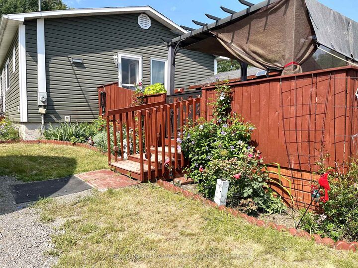 Property Photo:  937819 Marsh Bay Road  ON P0J 1C0 