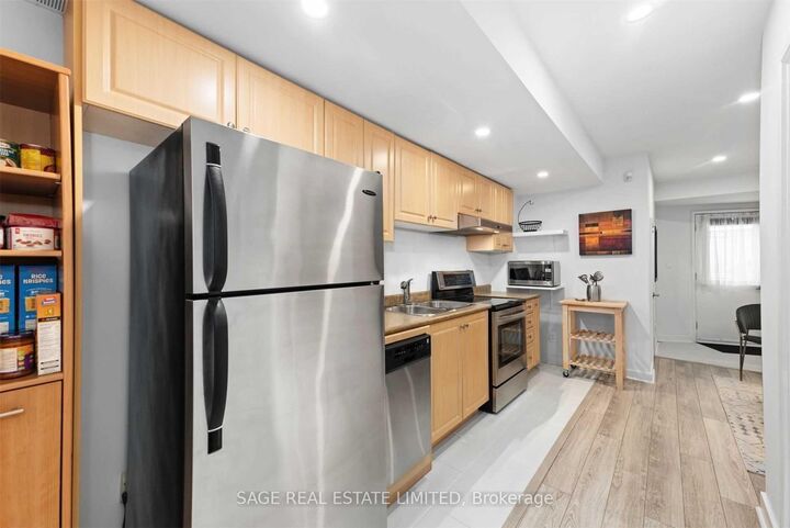 Photo de la propriété:  492 King Street E  ON M5A 1L8 