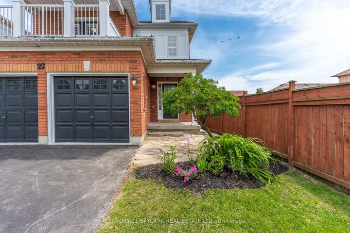 Property Photo: 27 Clair Avenue ON L1M 2G8