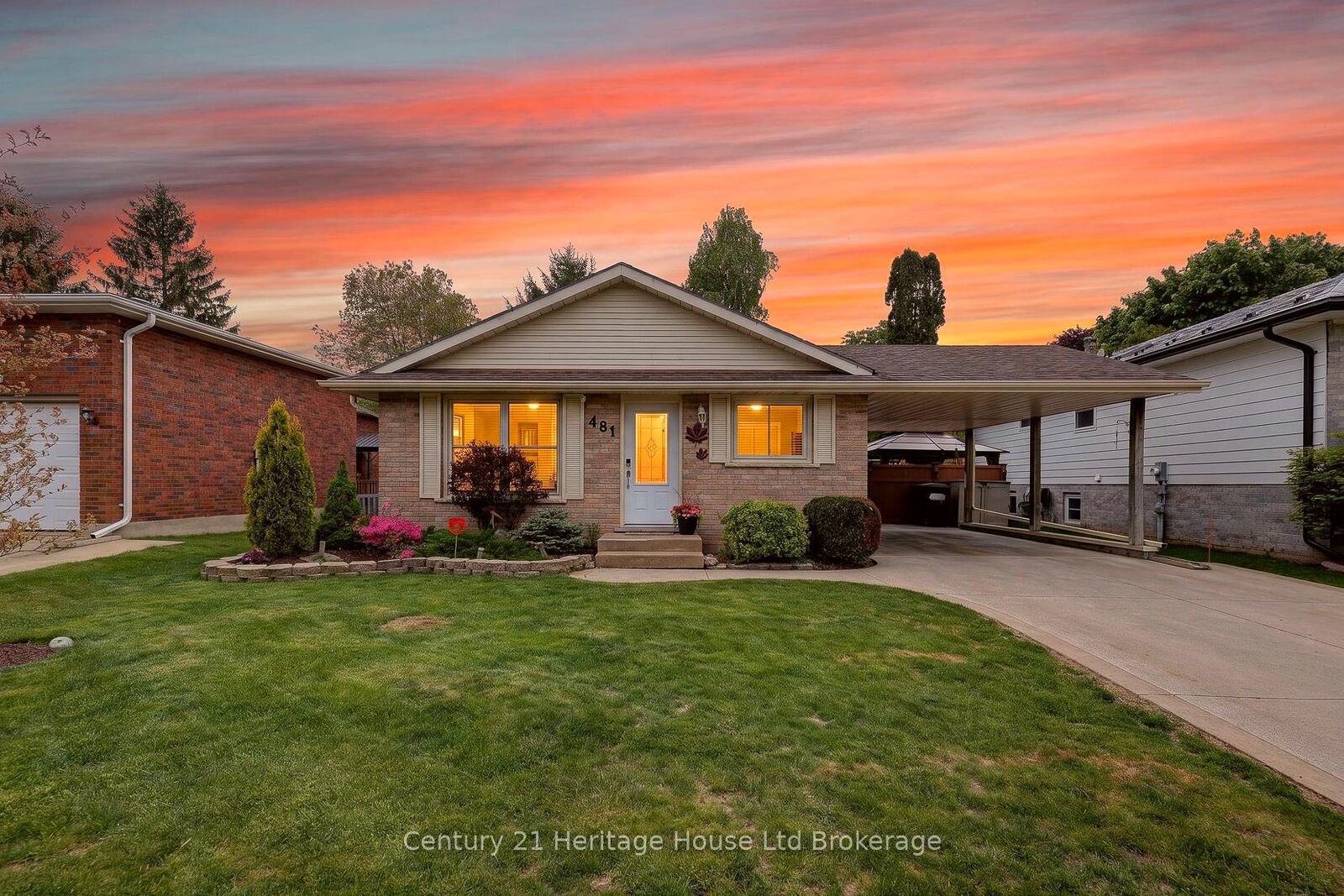 Property Photo: 481 Ojibway Street ON N4T 1C6