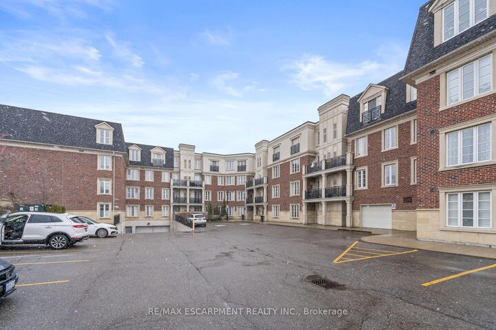 3351 Cawthra Road 116 — photo 1