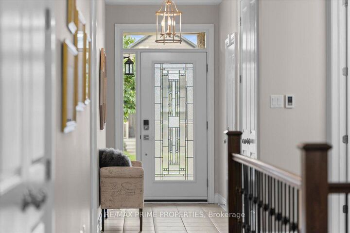 Property Photo: 817 Platinum Street ON K4K 0J2