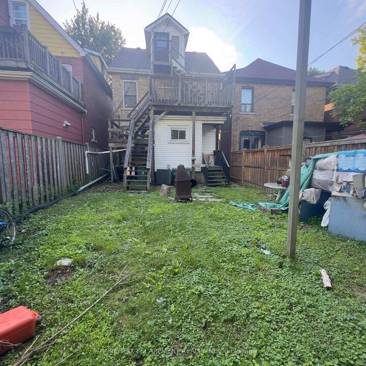 Property Photo: 33 Cedar Avenue ON L8M 3A6