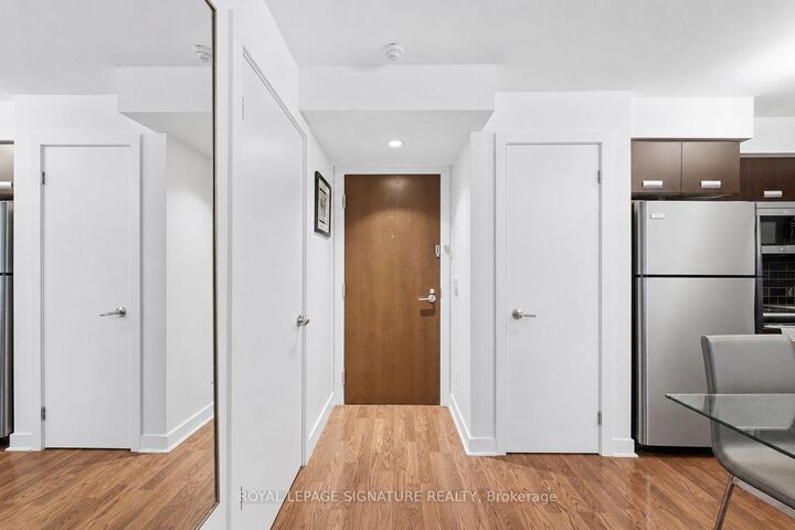 Property Photo: 80 Western Battery Road 420 ON M6K 3S1