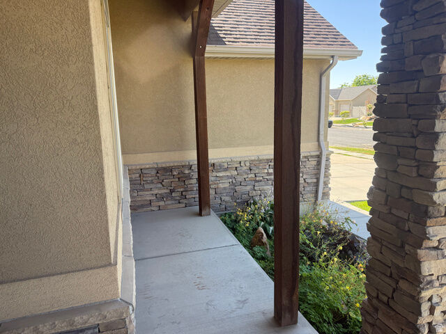 Property Photo: 1173 W 2175 S UT 84075