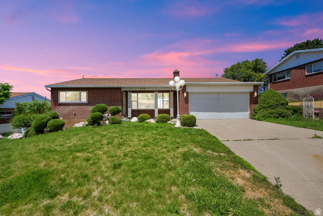 Property Photo:  406 W 3300 S  UT 84010 