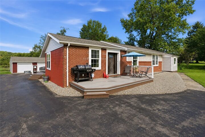 Property Photo: 168 Van Meter Rd PA 15012