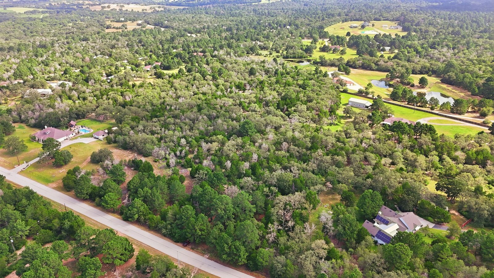 Property Photo:  318 Corral Road  TX 78957 