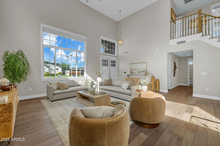 Property Photo: 3913 E Devonshire Avenue AZ 85018