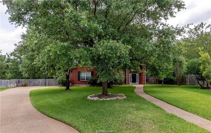 Property Photo:  4601 Valley Brook Circle  TX 77845 