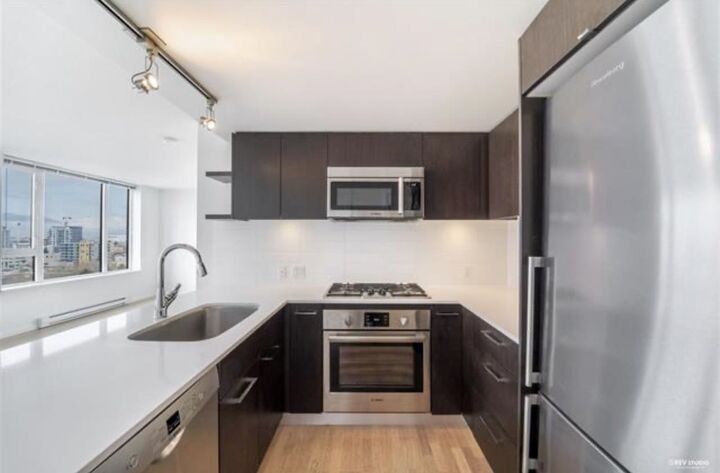 Property Photo: 7788 Ackroyd Road 1306 BC V6X 0M8