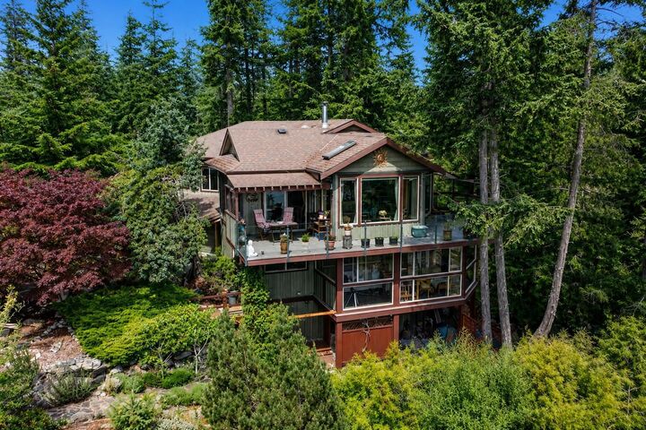 Property Photo: 5475 Hydaway Place BC V7Z 1B4