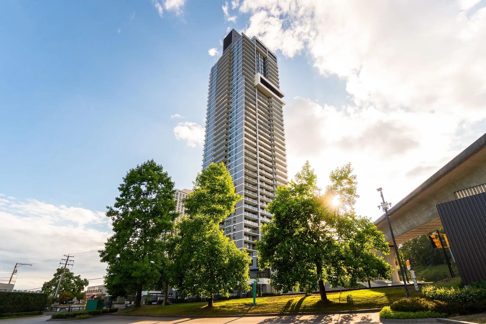 Property Photo:  2135 Springer Avenue 2603  BC V5B 0C1 