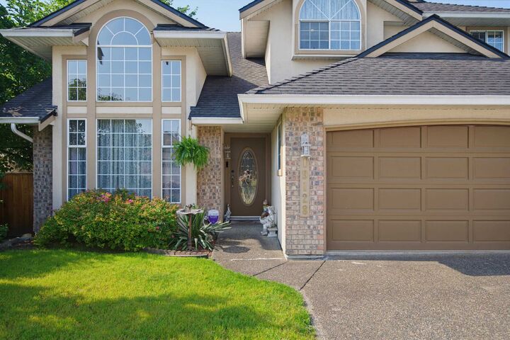 Property Photo: 19128 63 Avenue BC V3S 8G7
