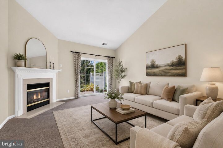 Property Photo:  18 Dresner Circle  PA 19061 