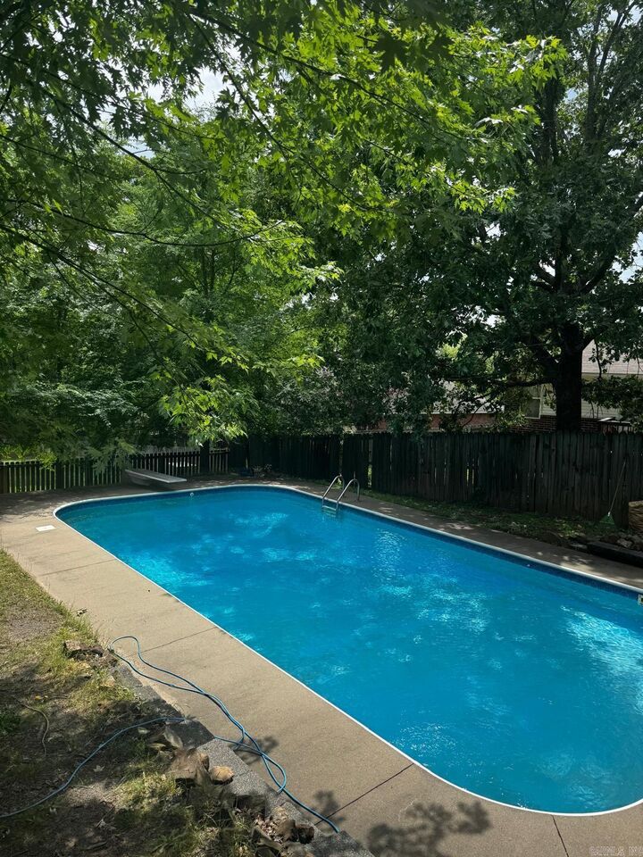 Property Photo:  1665 Highpoint Drive  AR 72034 