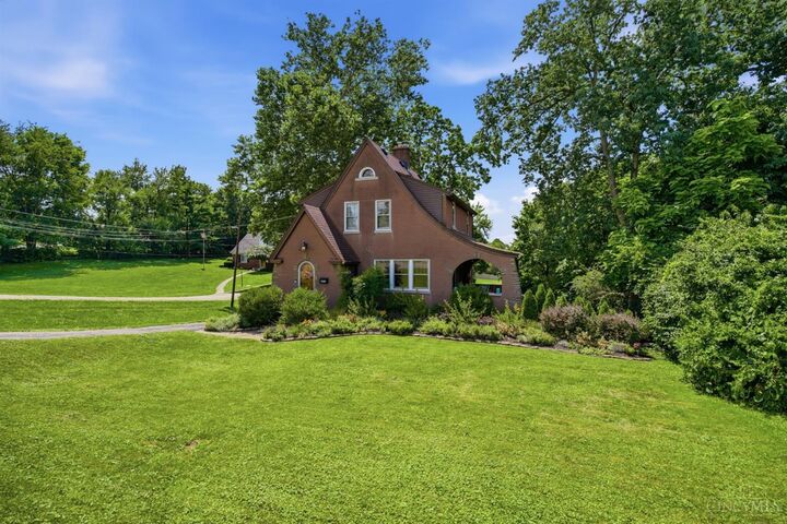 Property Photo: 4571 North Bend Road OH 45211