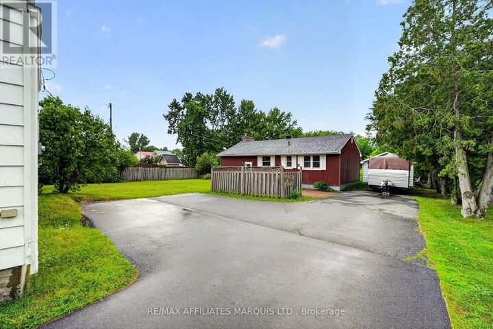 Property Photo: 4868 County Rd 20 Road ON K0C 1S0