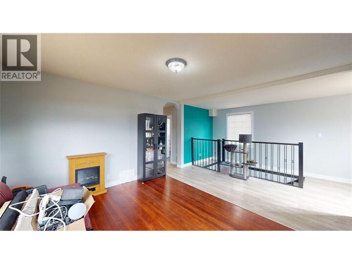 Property Photo:  315 Kootenay Street North  BC V1C 3T6 