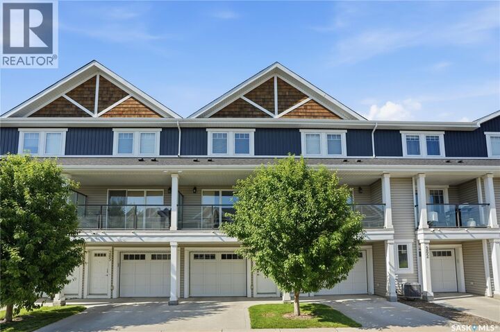Property Photo:  204 315 Dickson Crescent  SK S7T 0Z1 