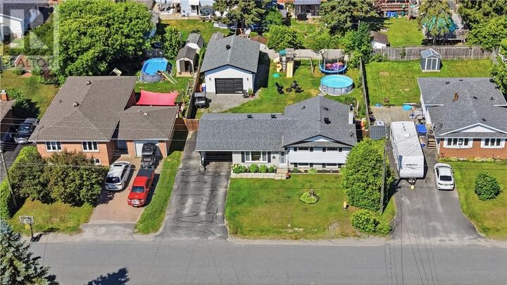 Property Photo:  3089 Marie Avenue  ON P3N 1C2 