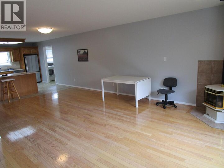 Property Photo: 814 Cariboo Trail 3B BC V0K 2E0