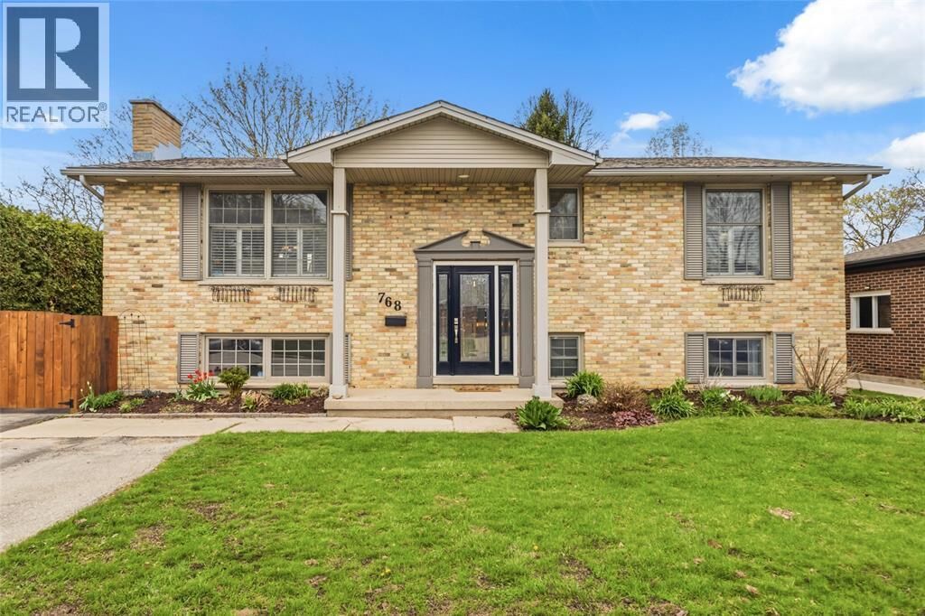 Property Photo:  768 Grenfell Drive  ON N5X 2C7 